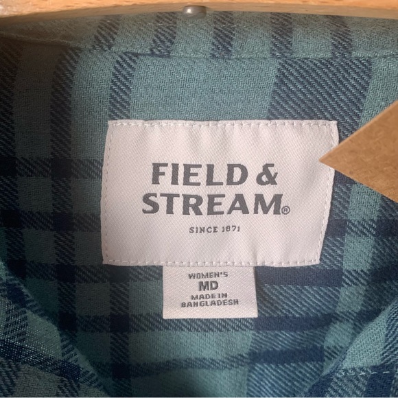 New Field and Stream flannel button down top - Picture 5 of 5